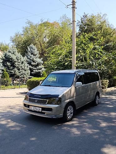 Honda Stepwgn: 1999 г., 2 л, Автомат, Минивэн