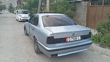 camry 2023: BMW 5 series: 1991 г., 2.8 л, Механика, Бензин, Седан — 3