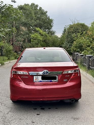 Продажа авто: Toyota Camry: 2013 г., 2.5 л, Вариатор, Гибрид, Седан — 5