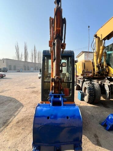 скутер мопед цена: Экскаватор, 2003 г., Гусеничный — 8