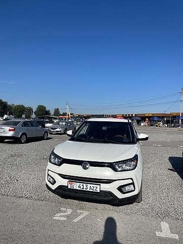 санен тиволи: Ssangyong Tivoli: 2018 г., Кроссовер — 1