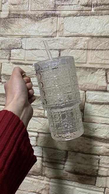 нож мультитул: Прозрачная кружка с ручкой и крышкой-дозатором. В комплекте стеклянная — 1