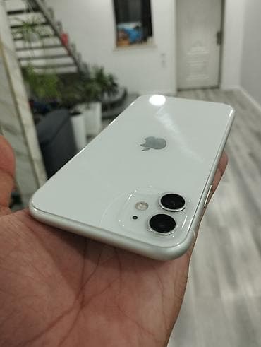 iphone 8 lalafo: IPhone 11, Б/у, 128 ГБ, Белый, Кабель, 81 % — 3
