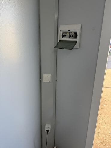 в связи с закрытием контейнера: Модульный офисный контейнер Адрес ГОРОД КЕМИН при необходимости есть — 5