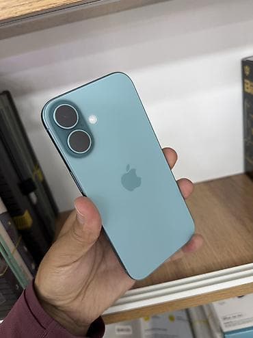 IPhone 16, Б/у, 128 ГБ, Alpine Green, Защитное стекло, Чехол, Кабель, 100 %