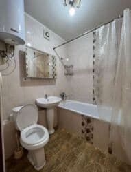 недвижимость в токмоке: 1 комната, 35 м², 105 серия, 4 этаж, Косметический ремонт — 11