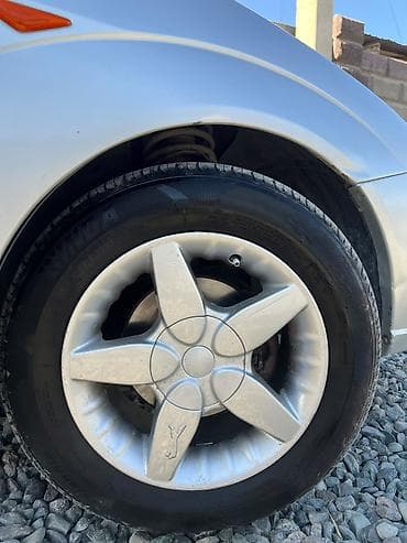 оптика форестер: Ford Focus: 2004 г., 1.6 л, Механика, Универсал — 9