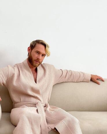 женские махровые халаты больших размеров: Вафельные халаты из премиальной вафельной ткани. В разных расцветках — 7