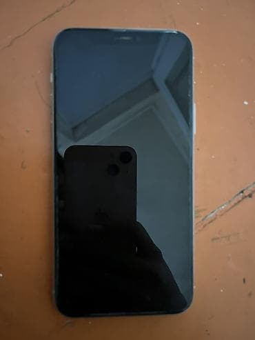 iphone 15 pro ma: IPhone 11 Pro, Б/у, 256 ГБ, Серебристый, Зарядное устройство, Чехол, 68 % — 3