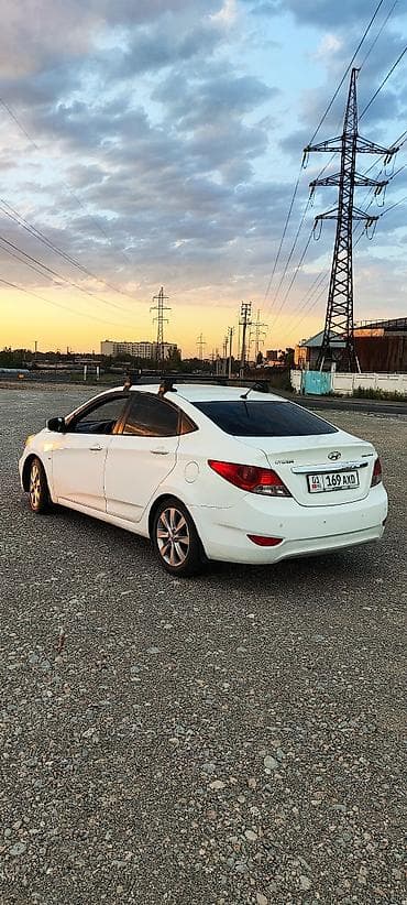 солорис: Hyundai Solaris: 2012 г., 1.6 л, Механика, Бензин, Седан — 2
