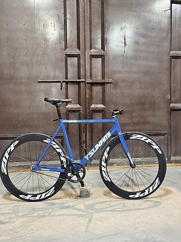 tsunami fixed gear купить: Шоссейный велосипед, Tsunami, Рама L (172 - 185 см), Б/у — 2