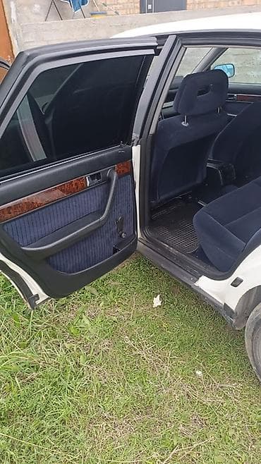 aydi c4: Audi 100: 1993 г., 2.3 л, Ручные, Бензин, Седан — 5