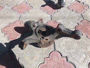 bwb e34: Амортизационная стойка передней подвески и поворотный кулак (ступичный — 2