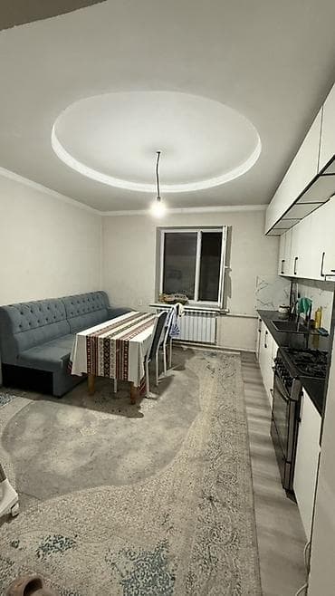 Продажа домов: 🏡 Участок – 4 сотых 🏠 Үйдүн өлчөмү – 11 × 11 м 🛏️ 5 бөлмөлүү 🧱 Үй ылай — 5
