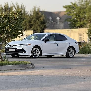 Toyota Camry: 2020 г., 2.5 л, Автомат, Гибрид, Седан lalafo.kg да Toyota Camry: 2020 г., 2.5 л, Автомат, Гибрид, Седан