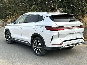 byd юань плюс: BYD Song Plus: 2024 г., 1.5 л, Гибрид, Кроссовер — 5