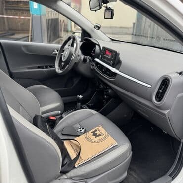 низкопрофильные шины: Kia : 2021 г., 1 л, Автомат, Бензиновая, Хэтчбэк — 8