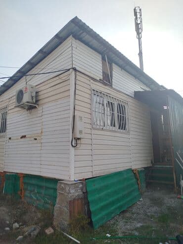 дом или времянку в бишкеке: Дом, 30 м², 1 комната, Собственник, Старый ремонт — 1
