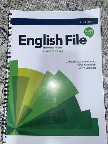 Учебники по английскому и китайскому языкам Состав набора: - English at lalafo.kg Учебники по английскому и китайскому языкам Состав набора: - English