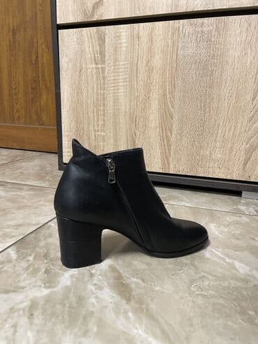 ботинки женские кожа: 1️⃣ Первая пара Натуральная кожа Бренд Nursace Покупались за 14 000 — 2