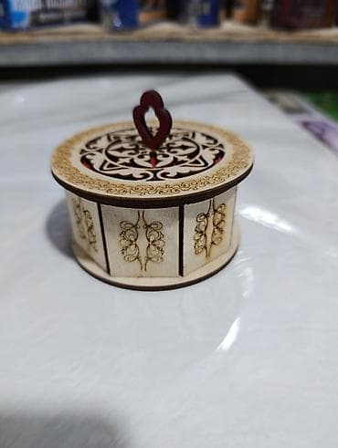 Деревянная шкатулка с ажурной крышкой - Материал: фанера/дерево с