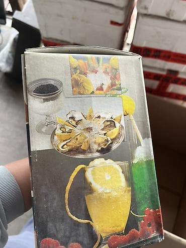 продаю чайники: Набор кухонных емкостей и подставок Цена каждого договорная - Круглые — 9