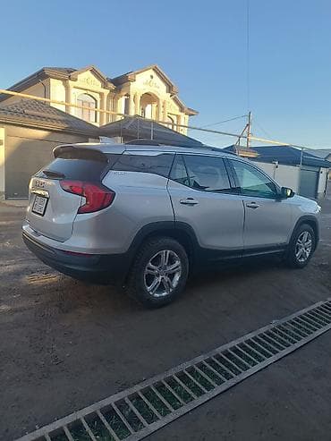 GMC : 2019 г., 1.5 л, Автомат, Бензин, Кроссовер — 3