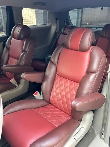 авто из кореи в наличии в бишкеке: Kia Carnival: 2018 г., 2.2 л, Автомат, Дизель, Минивэн — 5