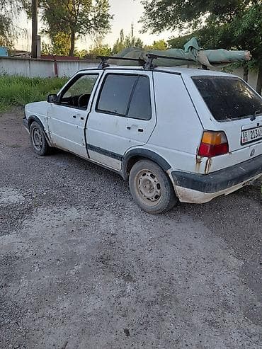 smart plus: Volkswagen Golf: 1991 г., 1.8 л, Механика, Бензин, Хэтчбэк — 3