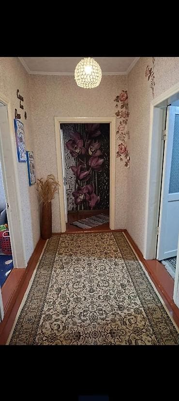 беловодский кв: 63 м², 3 комнаты, Парковка, Забор, огорожен — 4