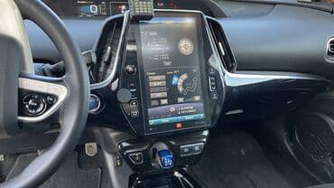 Dacia: Toyota Prius: 2018 г., 1.8 л, Вариатор, Гибрид, Седан — 7