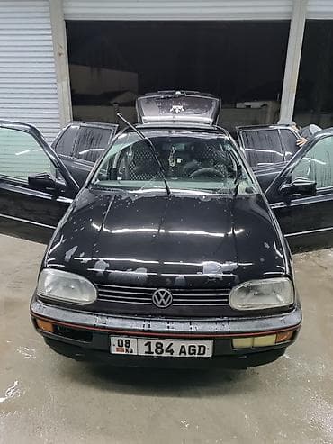 болуп: Volkswagen Golf: 1994 г., Хетчбек — 2