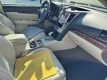 Продажа авто: Subaru Outback: 2011 г., Универсал — 6