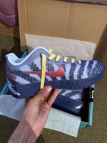 Мужские кроссовки, 40, Nike, Новый, цвет - Серый, Самовывоз