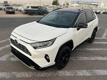 Toyota RAV4: 2019 г., 2.5 л, Вариатор, Гибрид, Кроссовер at lalafo.kg Toyota RAV4: 2019 г., 2.5 л, Вариатор, Гибрид, Кроссовер