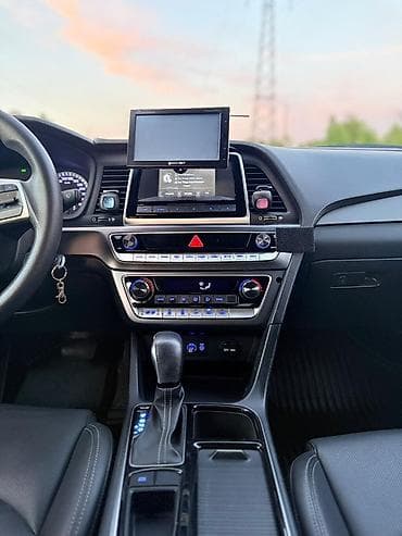 калдина бампер: Hyundai Sonata: 2023 г., 2 л, Автомат, Газ, Седан — 10