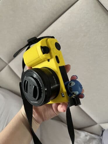 беззеркальный фотоаппарат: Беззеркальная камера для влогинга Sony ZV‑E10 с объективом E PZ — 2