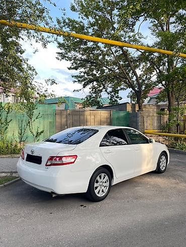 camry 2015: Toyota Camry: 2010 г., 2.5 л, Автомат, Бензин, Седан — 5