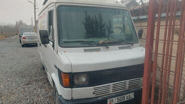 мотоцикл велик: Легкий грузовик, Mercedes-Benz, Б/у — 2