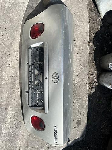 Крышка багажника Toyota, Оригинал