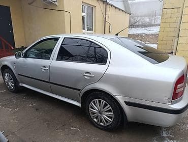 octavia: Skoda Octavia: 2003 г., 1.6 л, Механика, Бензин, Седан — 2