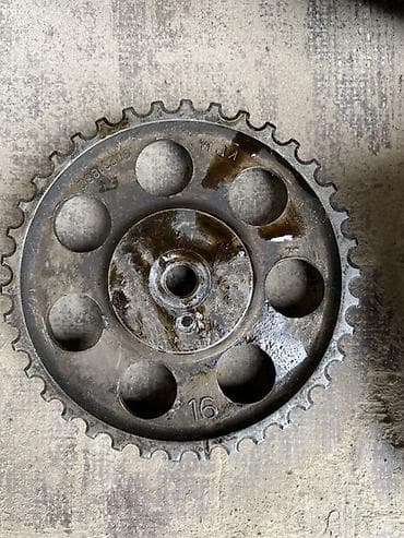 Автозапчасти: Запчаст — 7