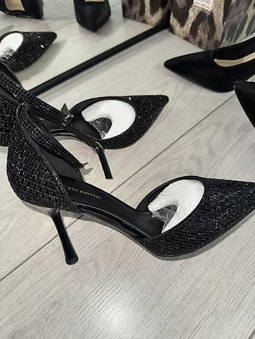 вечерние туфли: Женские туфли на шпильке — 2 пары 1) Черные лодочки - Материал — 3