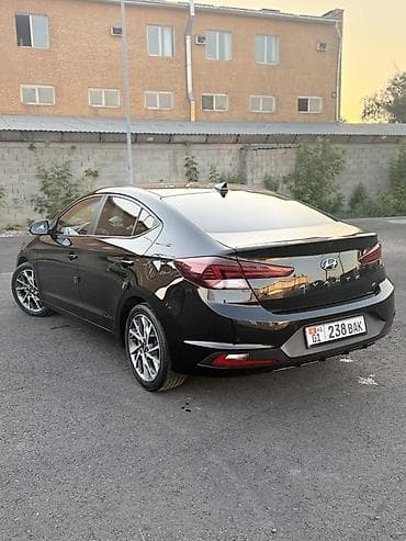 Транспорт: Hyundai Avante: 2020 г., 1.6 л, Автомат, Бензин, Седан — 3