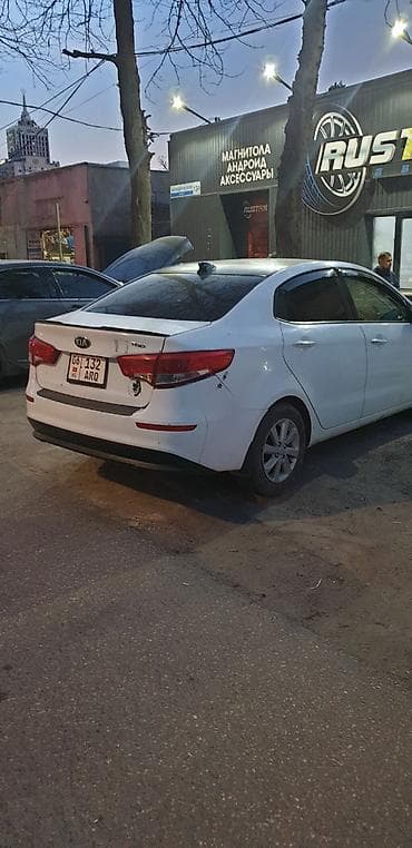 кызыл кия кыз: Kia Rio: 2017 г., Автомат, Бензин, Седан — 3
