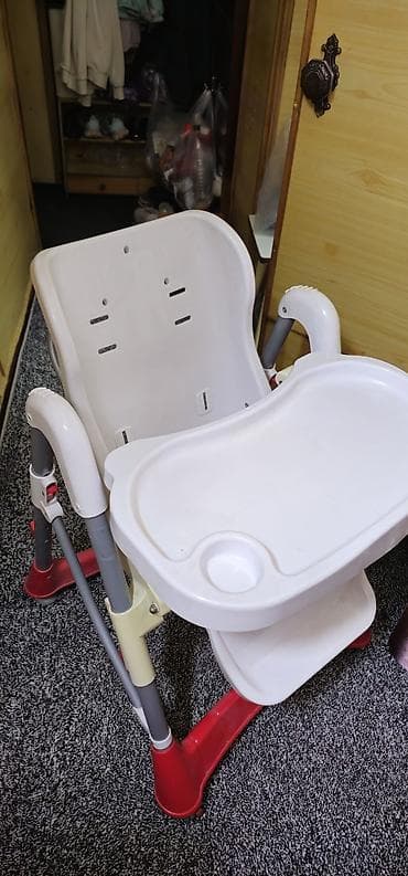 детские стулья для садика: Стульчик для кормления, Б/у, Другой бренд, Пластик, Другой вид, цвет - Белый — 1