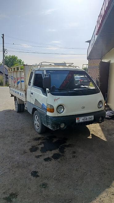 катер водный: Легкий грузовик, Hyundai, Стандарт — 1