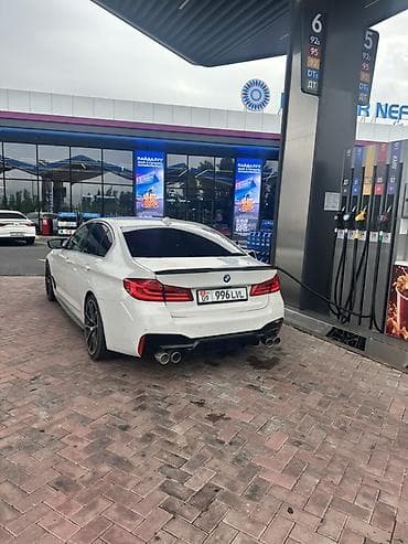 бампер на g30: BMW 5 series: 2019 г., 2 л, Автомат, Бензин, Седан — 2