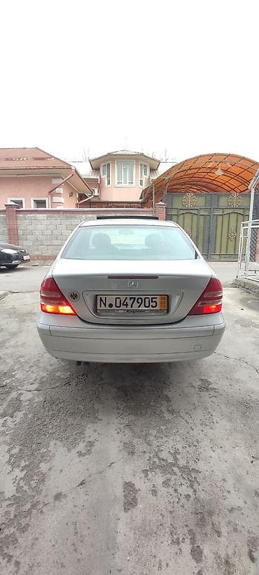 к5 2017: Mercedes-Benz C-Class: 2001 г., 2 л, Механика, Бензин, Седан — 6