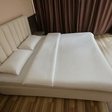 суточные квартиры бишкек восток 5: 1 комната, Банные принадлежности, Телевизор, Бытовая техника — 1